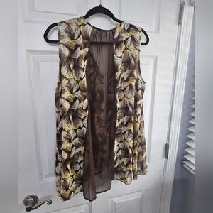 Chic Sleeveless Leaf Print Blouse Vest - Brown and Yellow